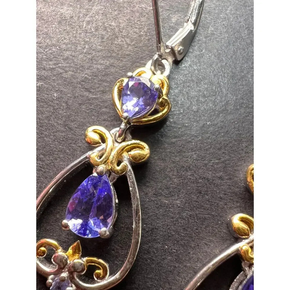 Tanzanite two toned sterling silver chandelier lever back earrings - Picture 8 of 9